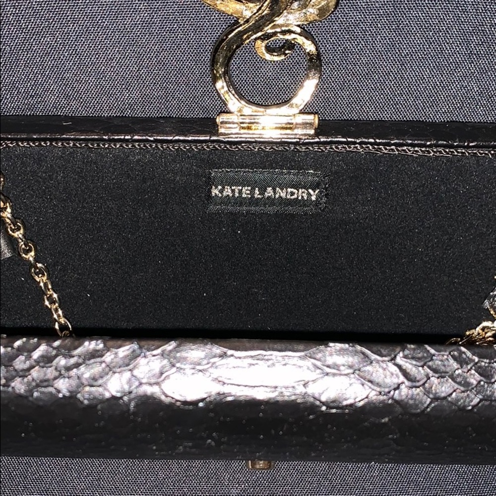 Purse - Picture 2 of 4